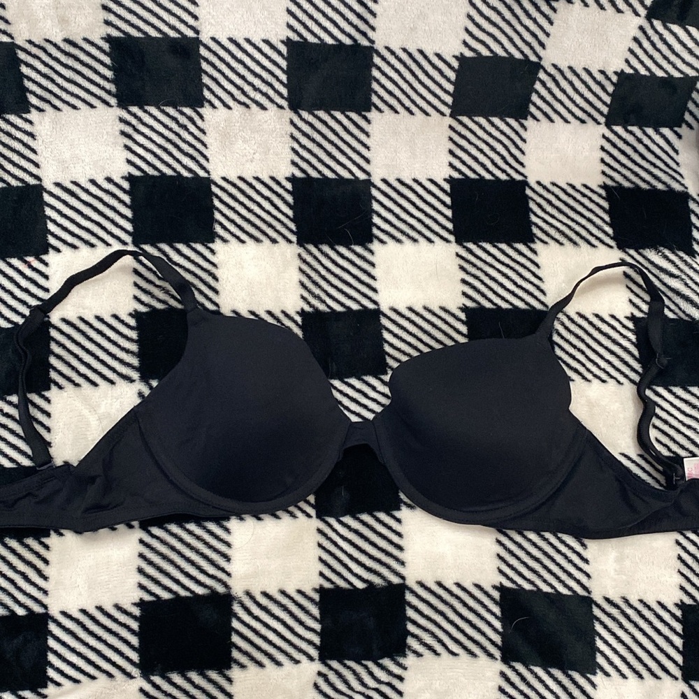PINK Victoria's Secret Black Underwire Bra